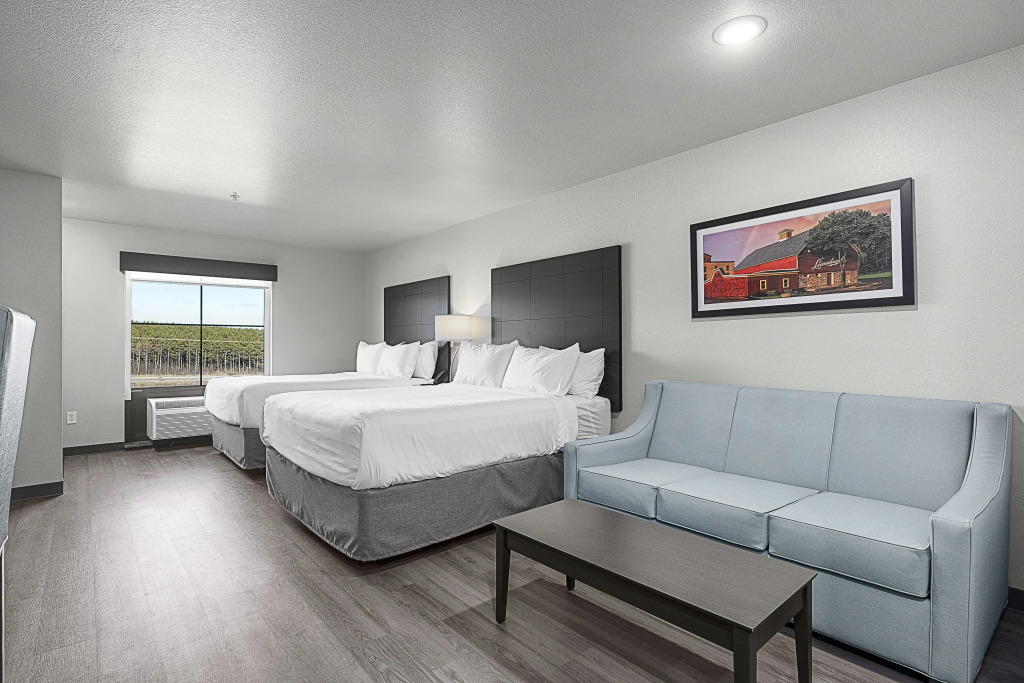 Riverstone Suites by Cobblestone Hotels - Chippewa Falls