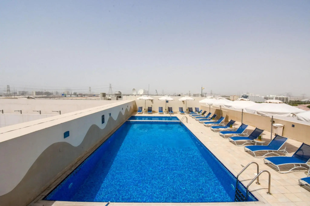 Premier Inn Dubai Investments Park - An Emirates Group Company