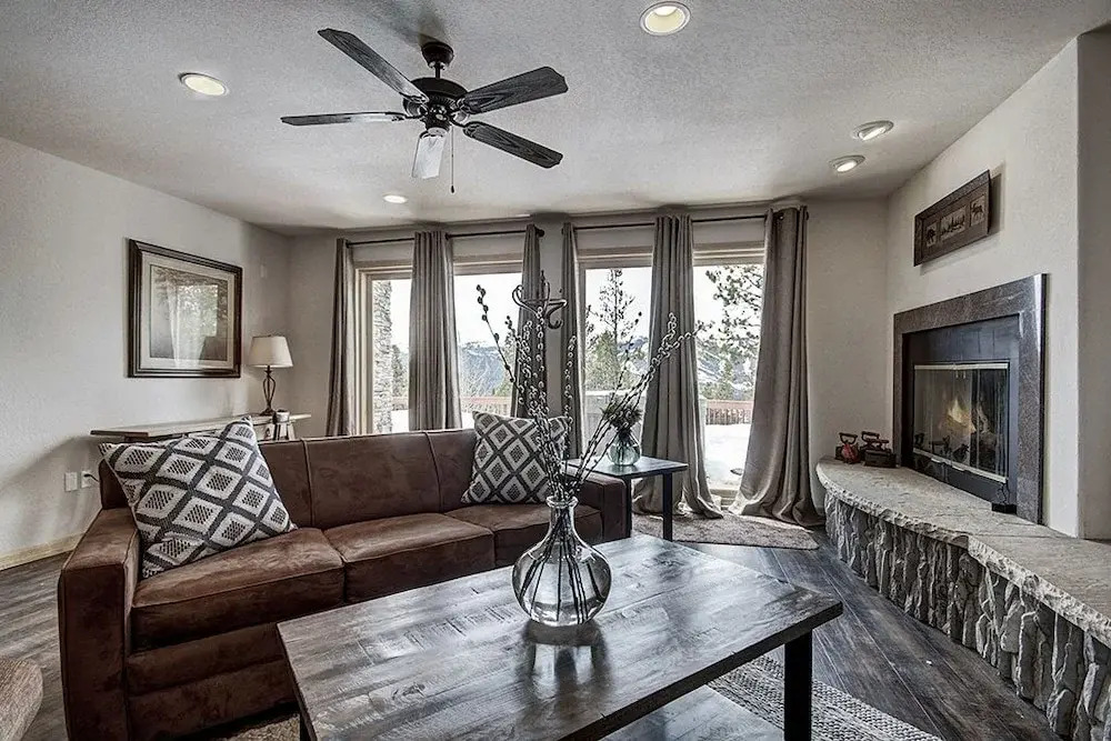 Charter Ridge 60 Apartment