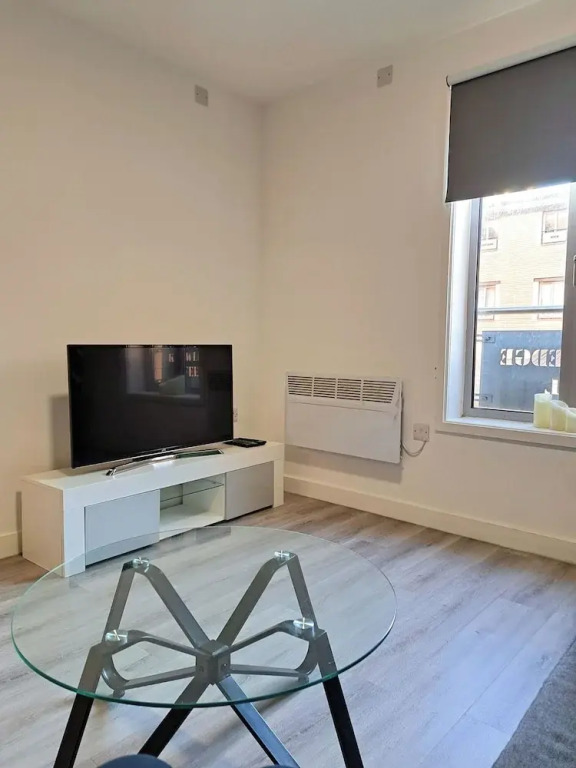 Affordable 1 Bedroom Flat in City Centre