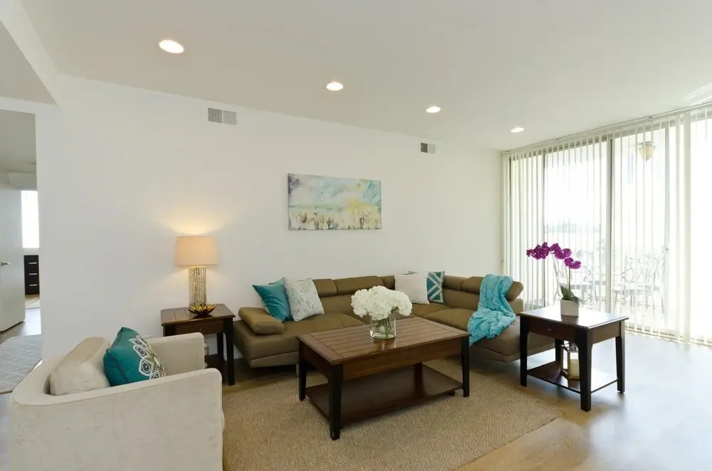 LA032 2 Bedroom Apartment By Senstay