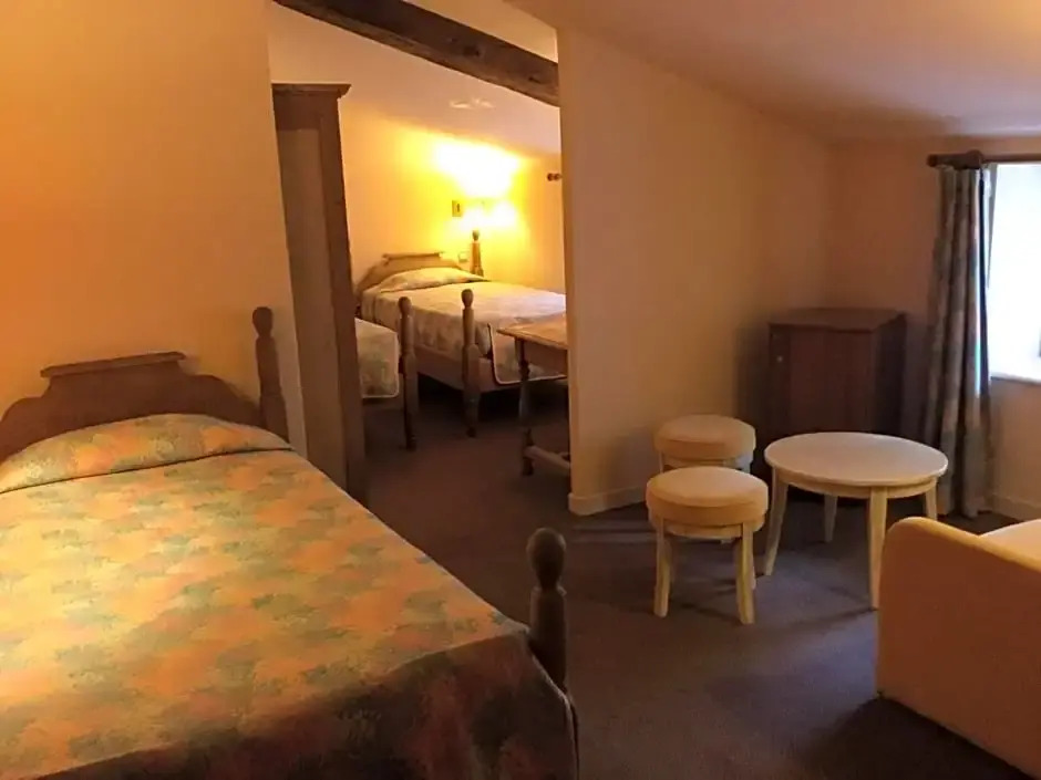 Logis Hôtel La Fleur de Lys