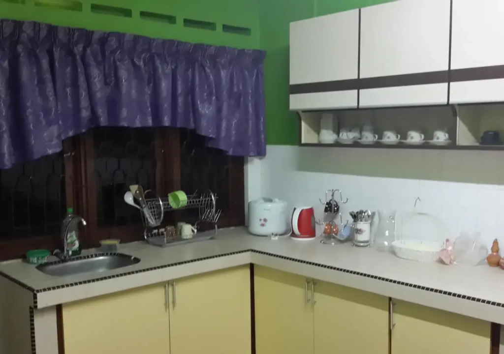 Roemahkoe Holiday House