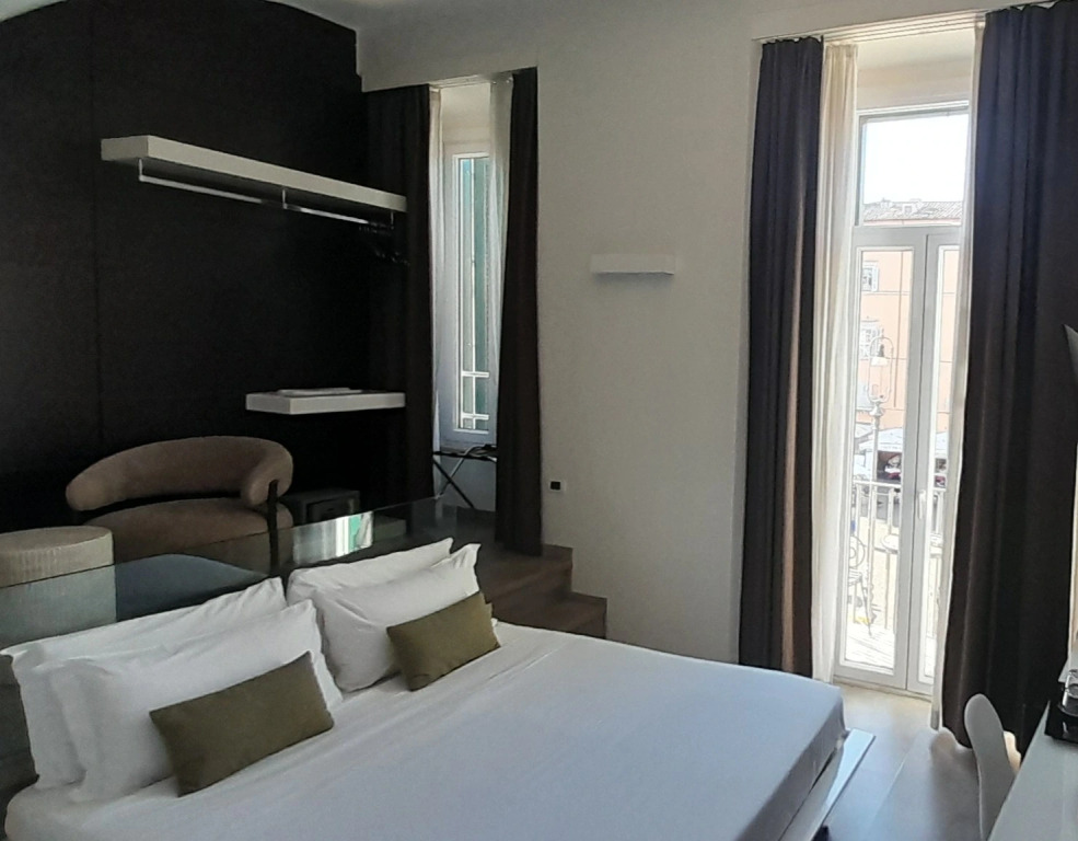 Navona Stay
