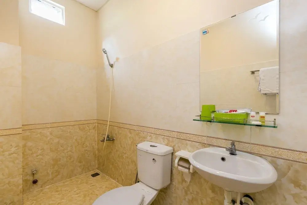 Ngoc Linh Hotel