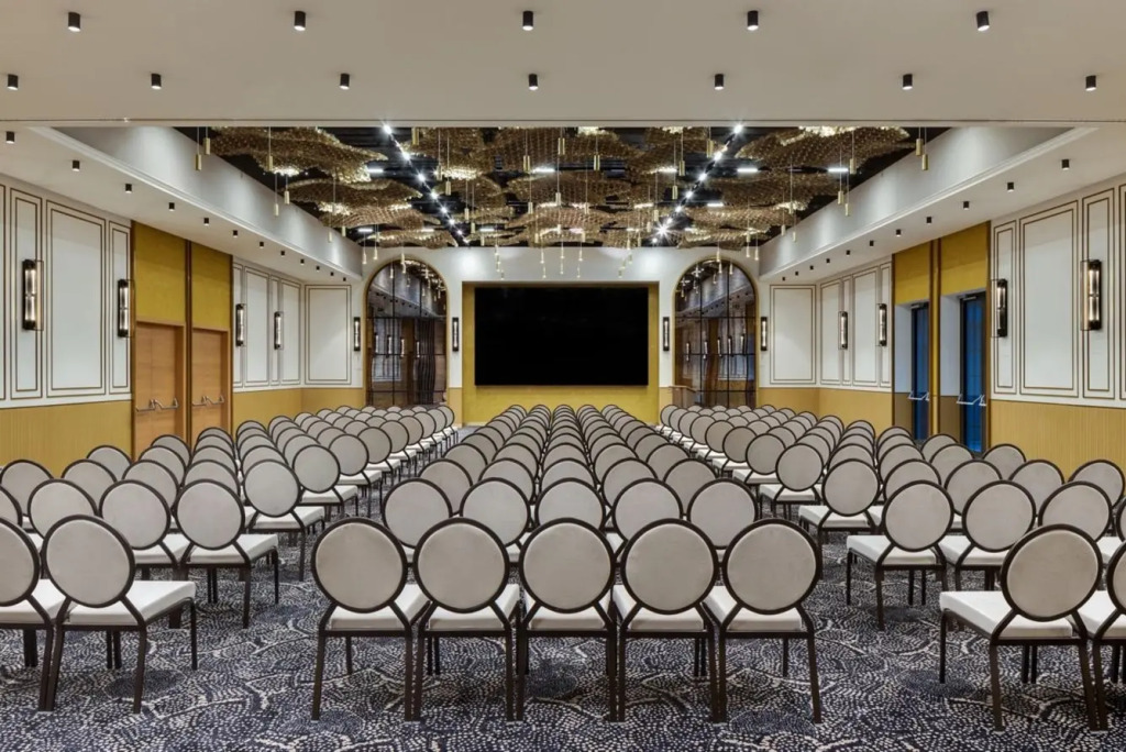 Courtyard by Marriott Cluj - Napoca Downtown