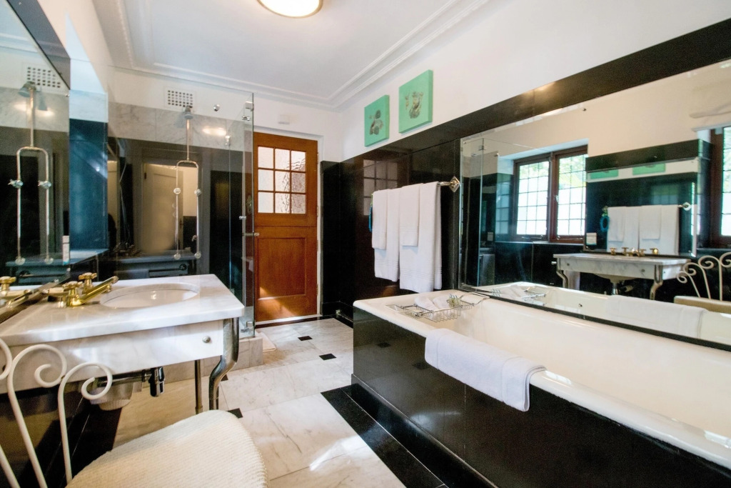 Camps Bay Retreat Hotel