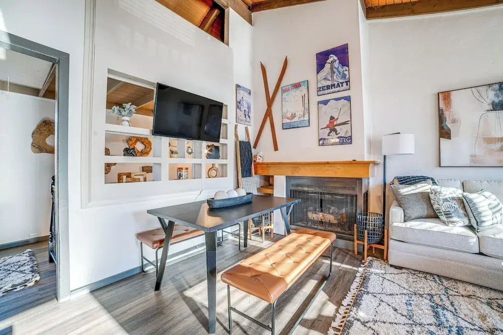 Chic Greek Peak Ski Resort Townhome w/ Balconies!