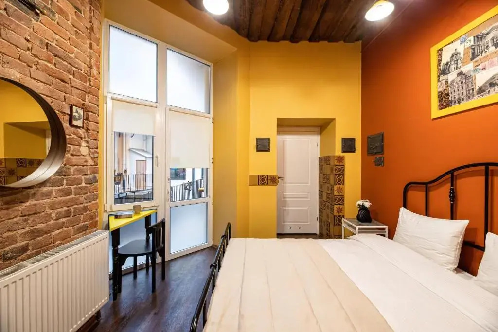 Post House Rooms