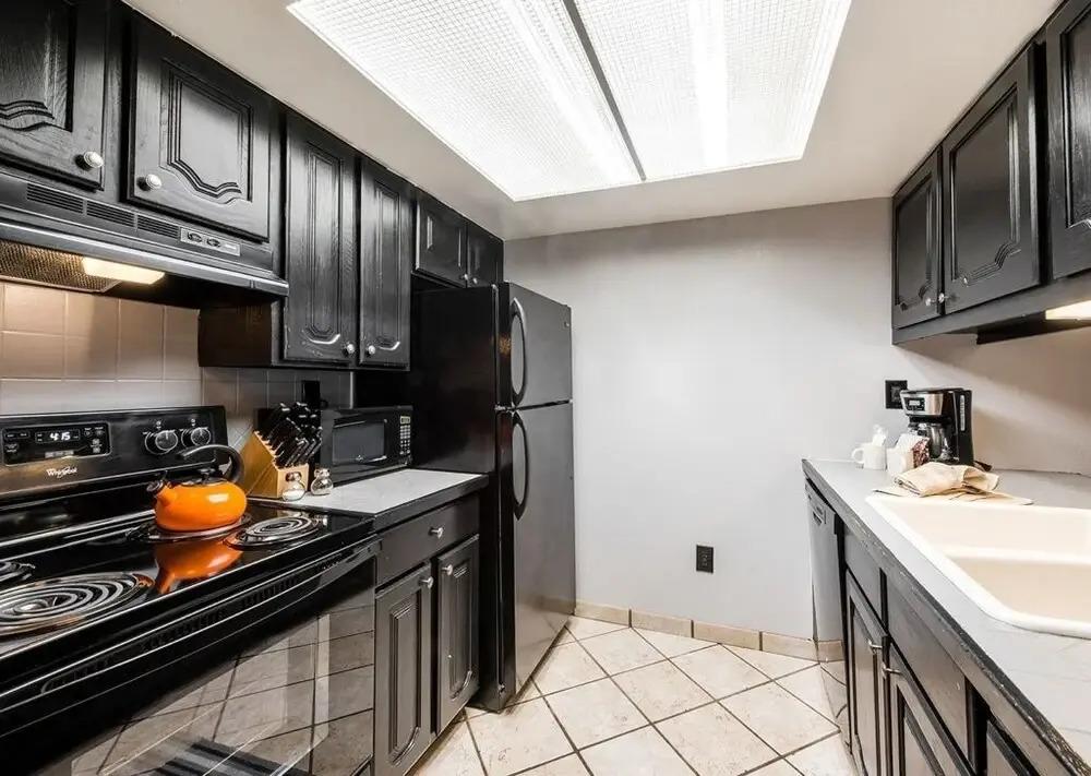 Shadow Ridge 102 4 Bedroom Condo by Redawning