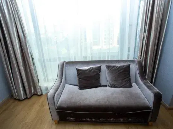 Vienna Hotel (Huaibei Railway Station Wanda Plaza)