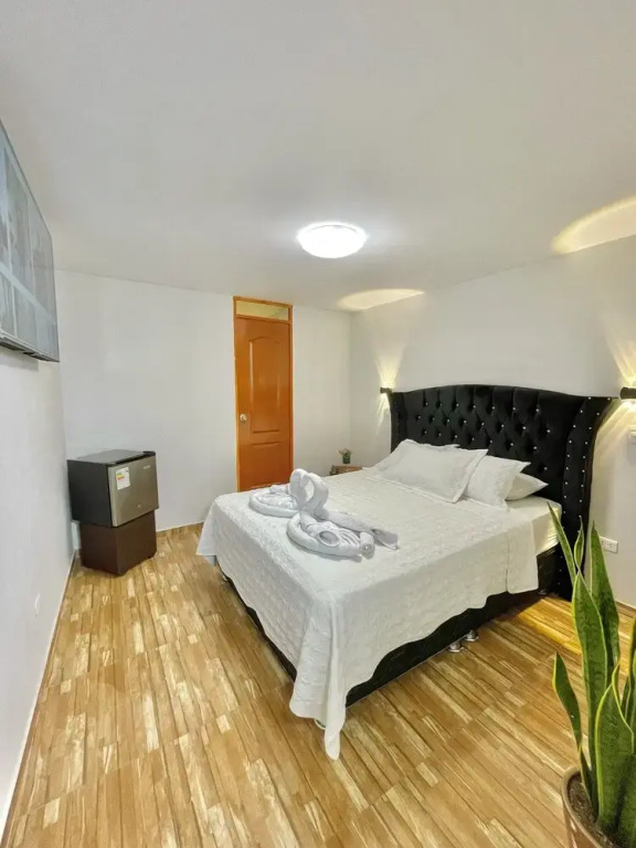 Jultom Inn Hotel & Suites