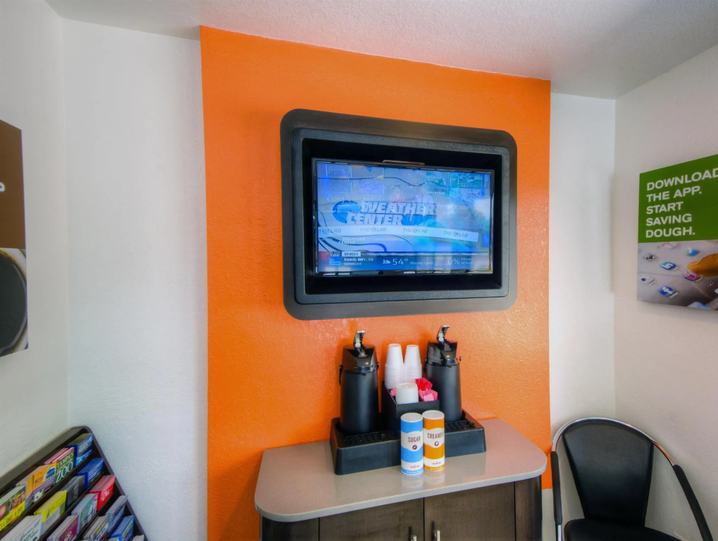 Motel 6-Bradenton, FL