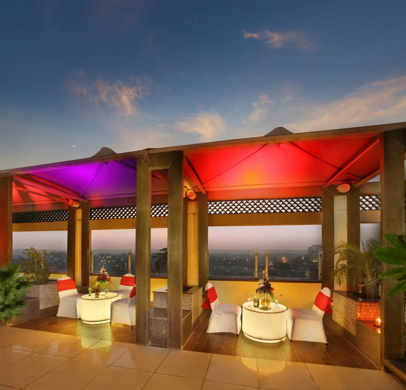 Goldfinch Hotel Delhi NCR