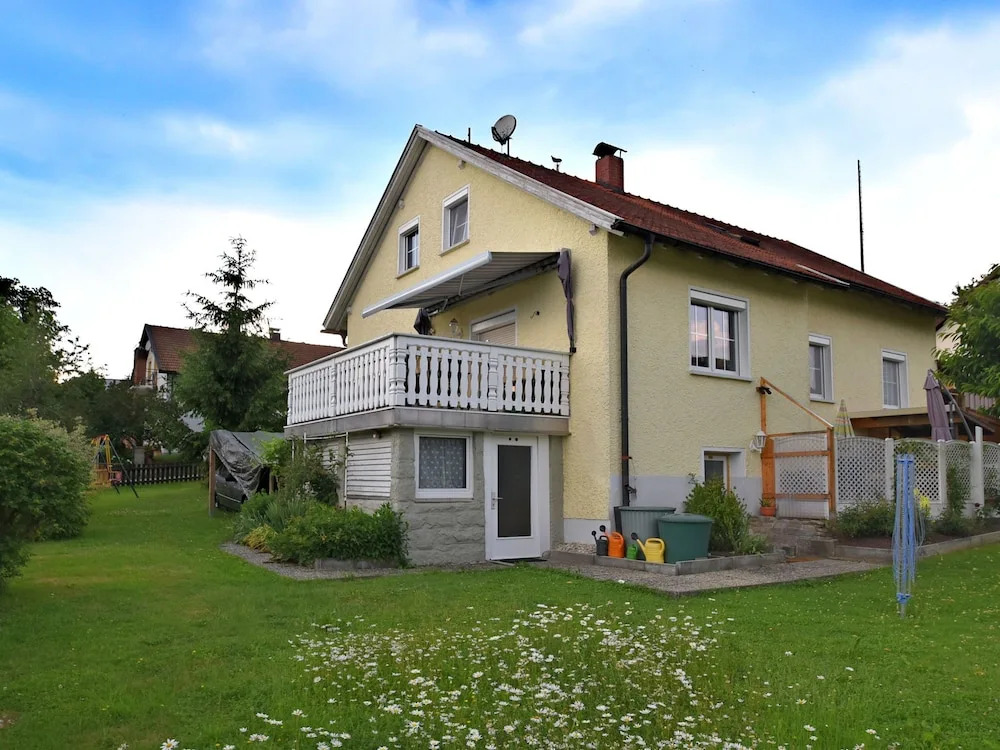 Lovely Apartment with Private Terrace, Garden,Bbq,Deckchairs