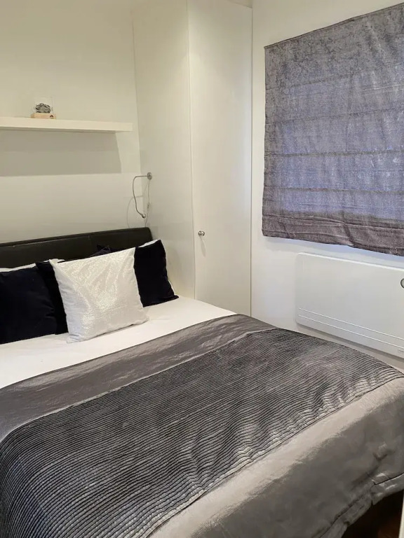 The Notting Hill Gem