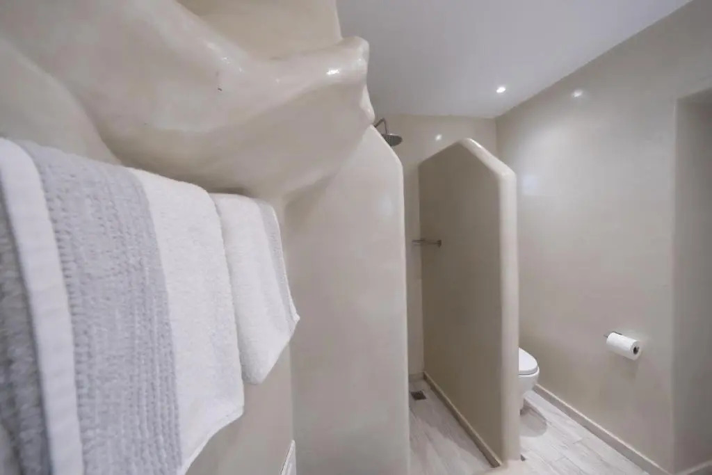 Elia Cave Suites