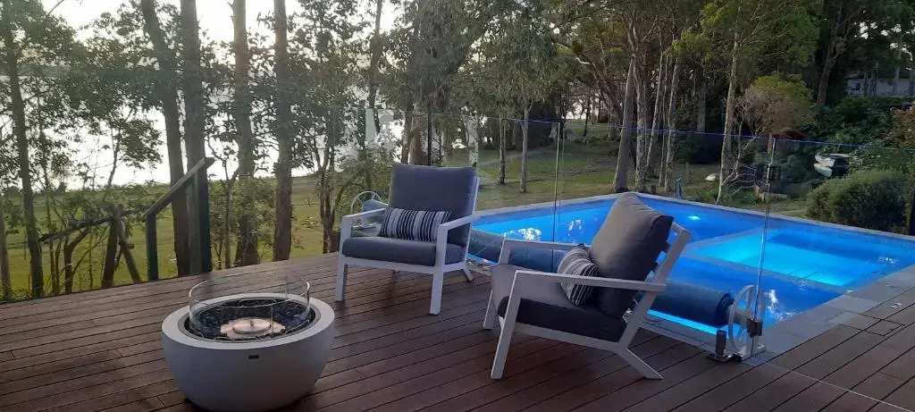 Luxury by the Basin