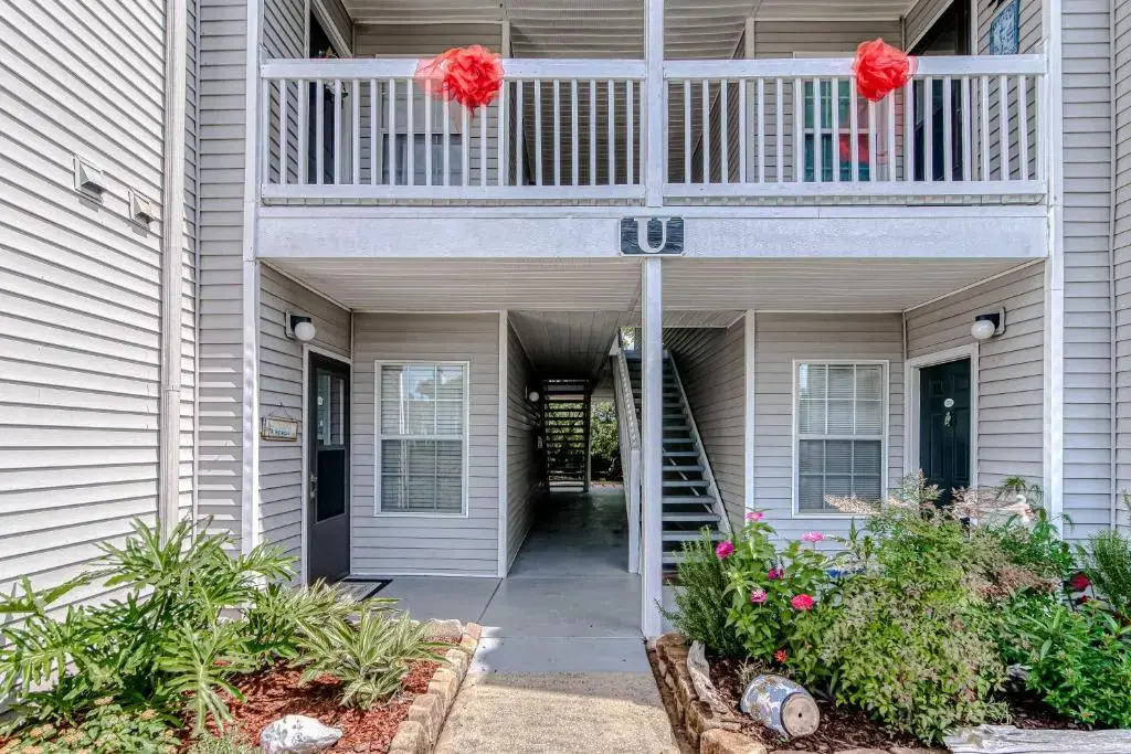 Colony Club #U3 by Southern Vacation Rentals