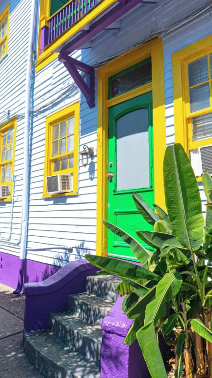 Historic Mardi Gras Inn
