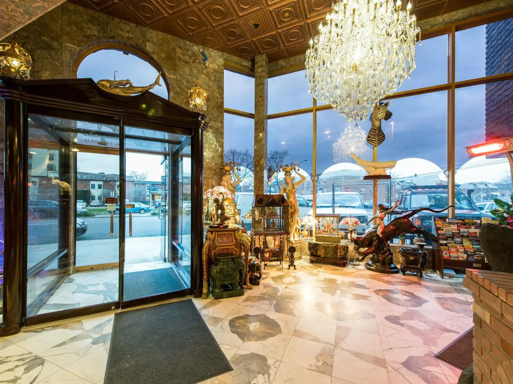 Paris Suites Hotel