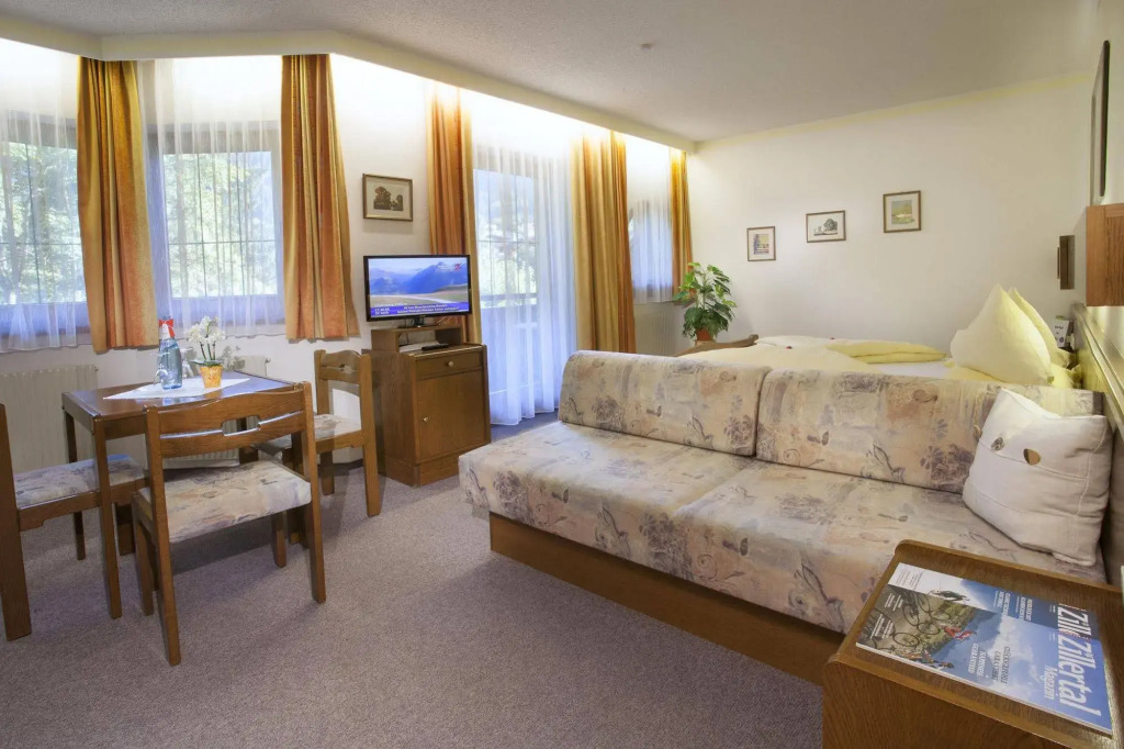Hotel Margit