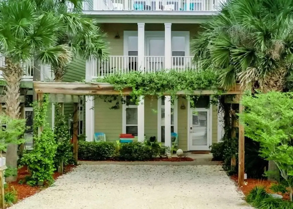 5414 Gulf Drive by Forehand Rentals
