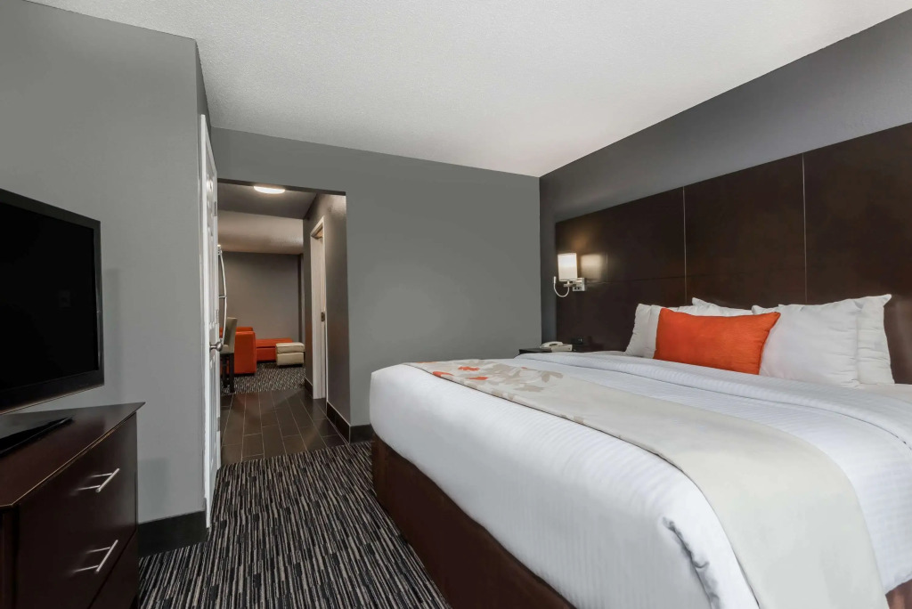 Hawthorn Extended Stay by Wyndham Columbus West