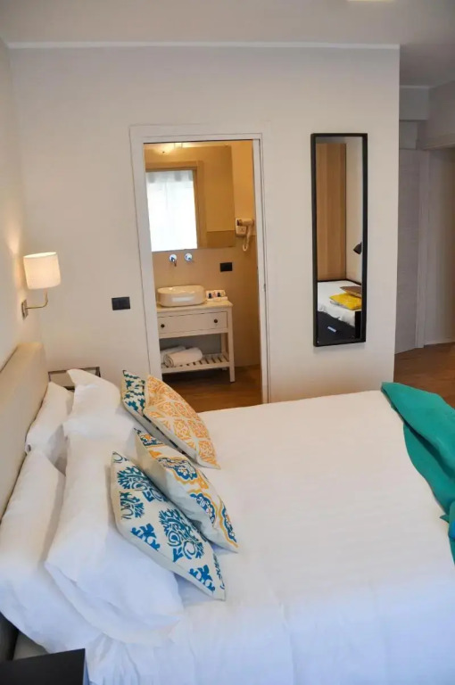 EVA LUXURY ROOMS CAGLIARI