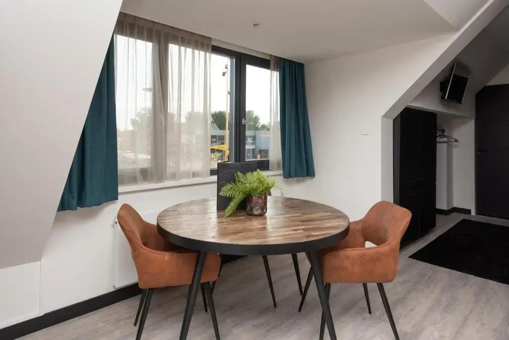 Luxe Appartement 2p - Jan van Renesseweg