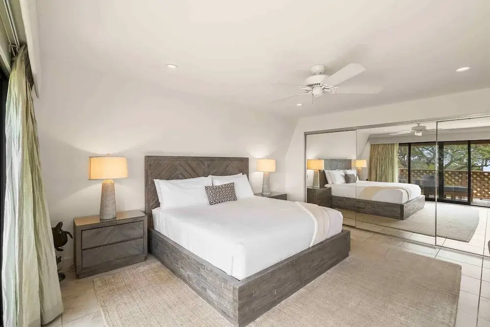 Maui Kamaole A-206 - Prime Location, Stunning Renovation, Large Lanai, Split AC!