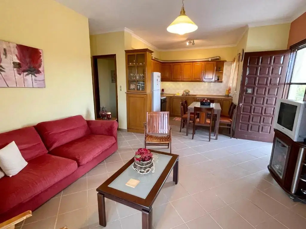 Lefkandi Family House