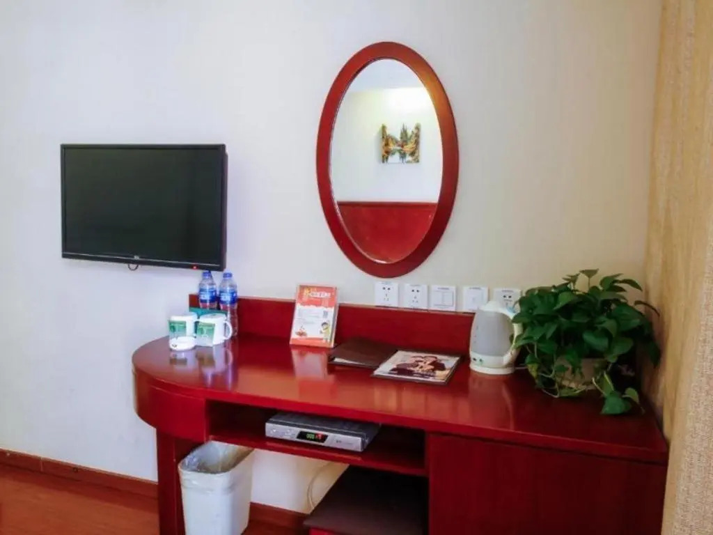 GreenTree Inn Langfang GuanGYAng District GuanGYAng Road City Government Express Hotel
