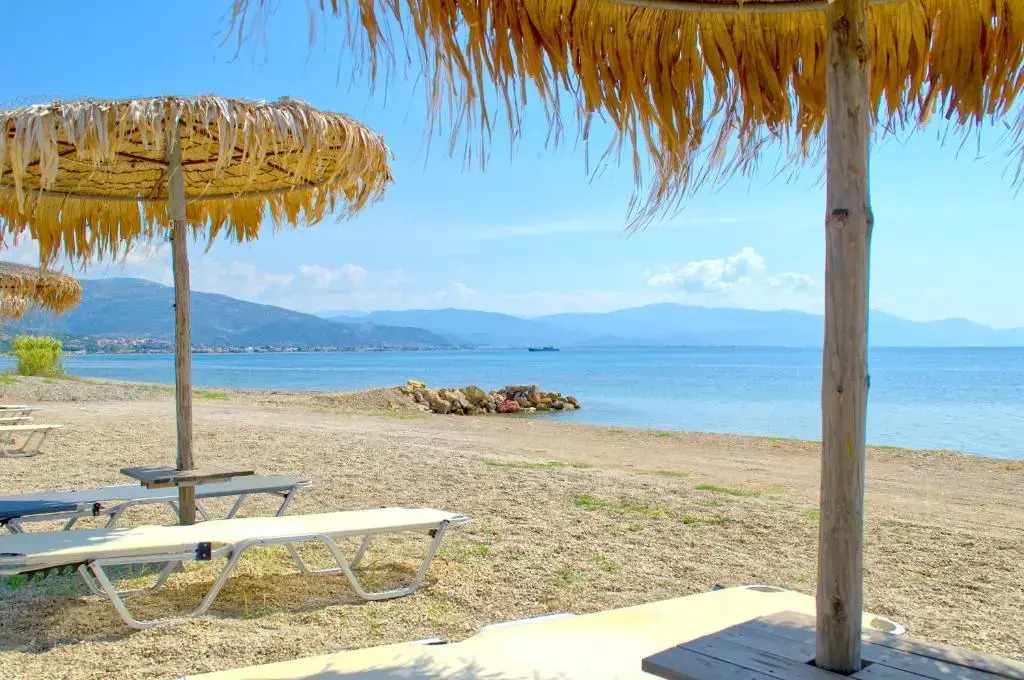 Epipleon Luxury Suites -104- Δωμάτιο 35τμ με βεράντα 35τμ μπροστά στη θάλασσα