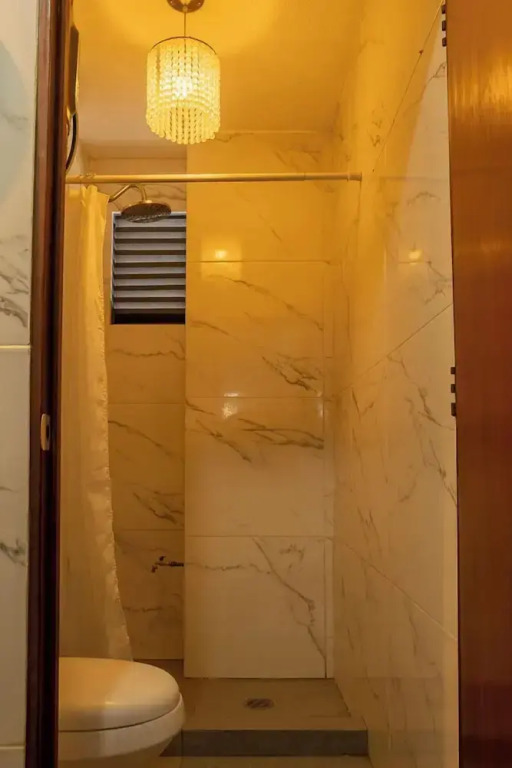 Apt in Del Valle Great Location near WTC