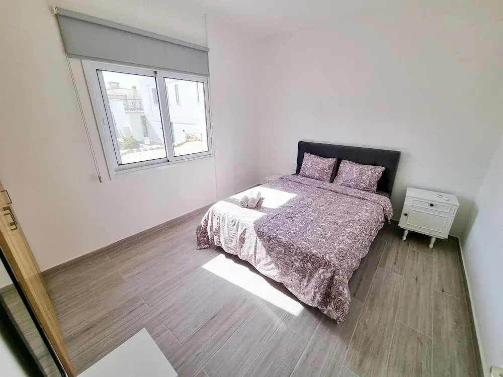 Green Land Apartment