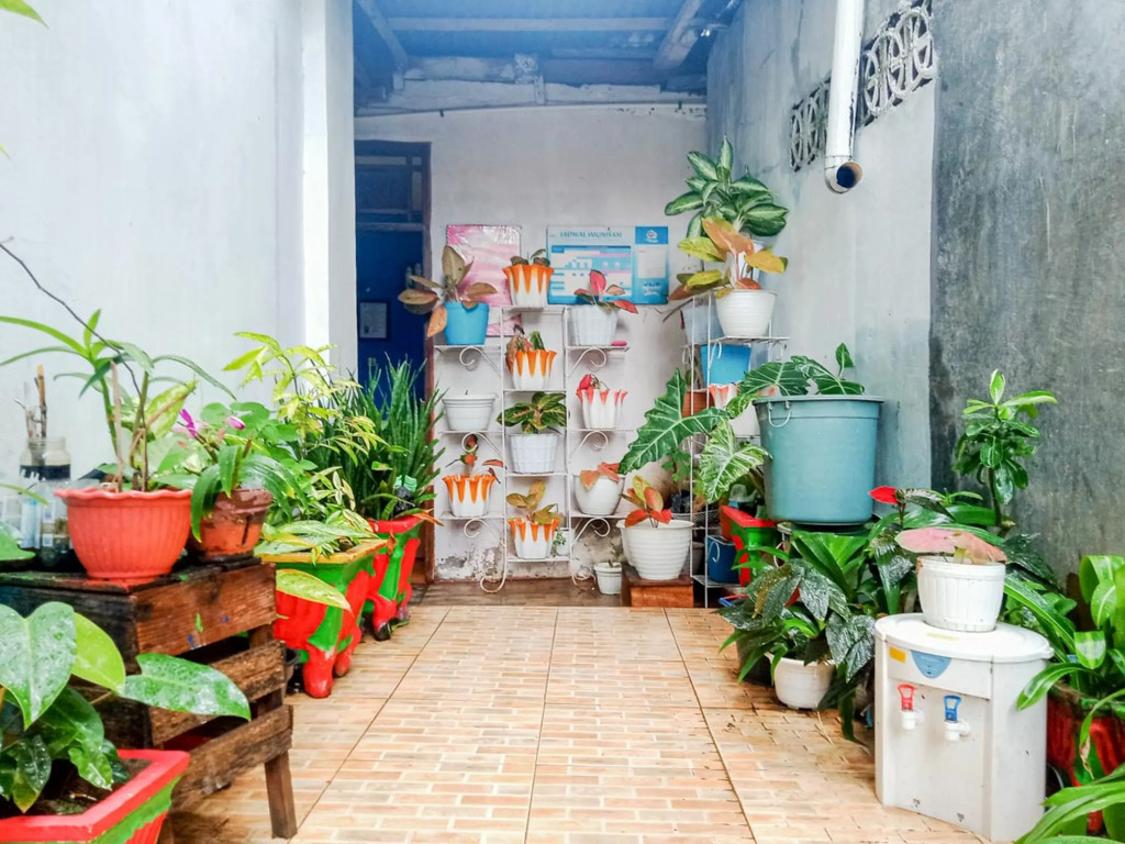 Hotel O Wisma Awal Fajar Syariah Near Mars Gym Bulukumba