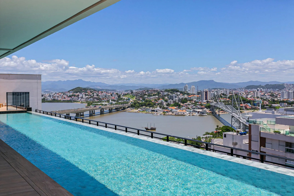 Vista Mar Em Condomínio Com Foodhall Toptower#ca47