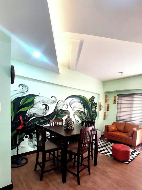 Serene Premier Cozy Condo With Balcony, 2BR Parking Outlook Drive Baguio