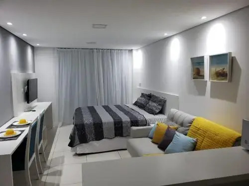 Laguna Beach Flat