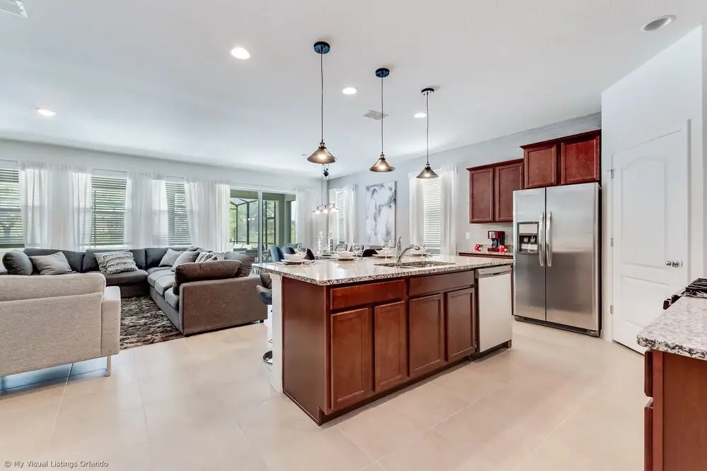 5280oak Luxury Ne 6 Bedroom 4.bath Home