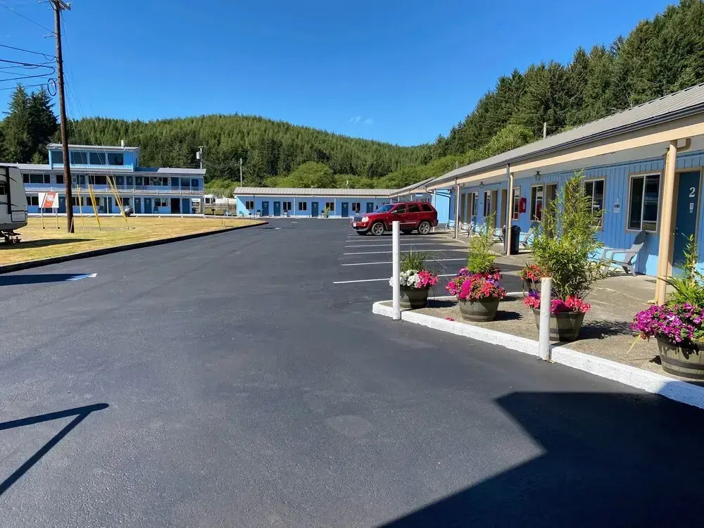 Winchester Bay Inn