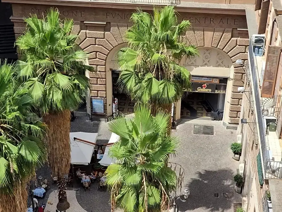 BARBAJA SUITES IN STREET TOLEDO 205