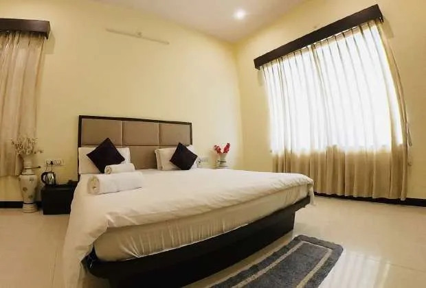 Aravali Hills Resort
