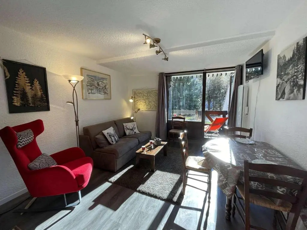 Appartement Saint-Chaffrey , 1 pièce, 4 personnes - FR-1-330E-47
