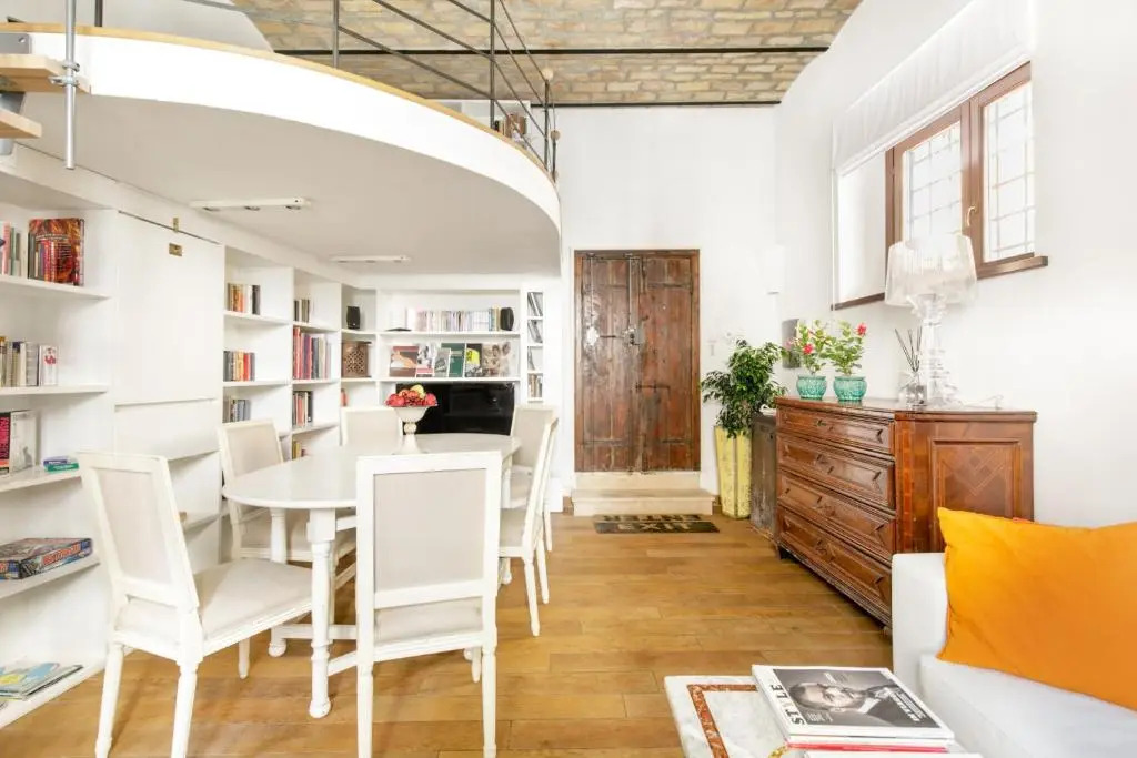 Enchanting Loft in Trastevere (Adults Only)
