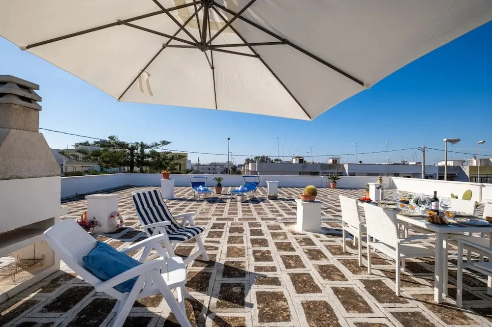 Relais Torre Chianca With Climate, Parking, Wi-fi & Panoramic Rooftop