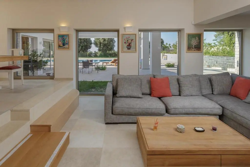 Diktamon Luxury Villa