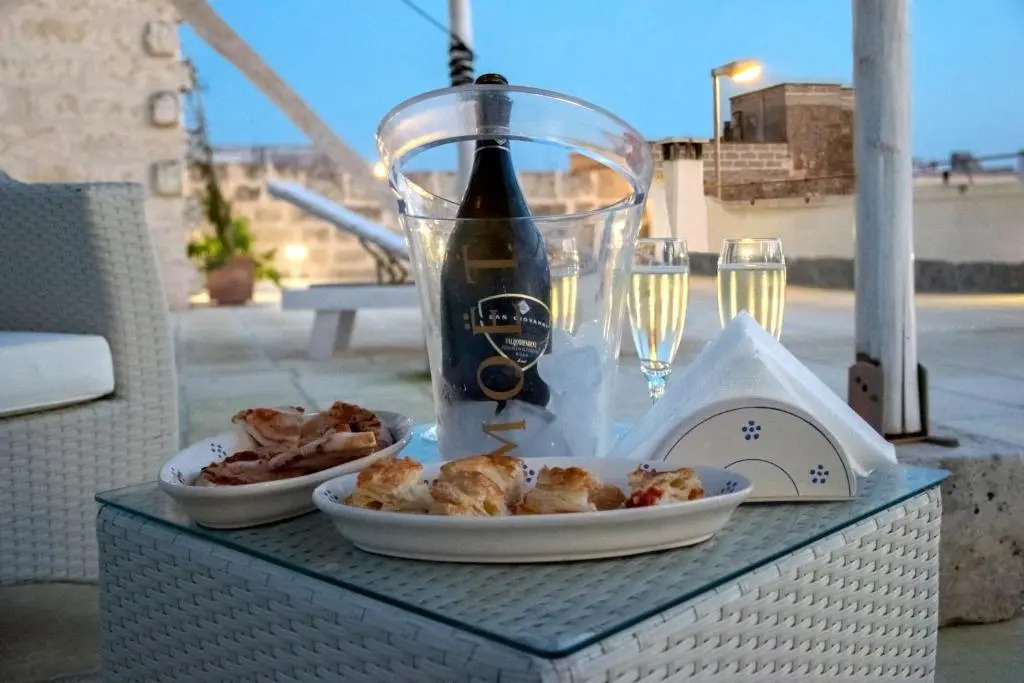 Borgo dei Filitti - B&B artistico - Piscina Solarium & Enoteca