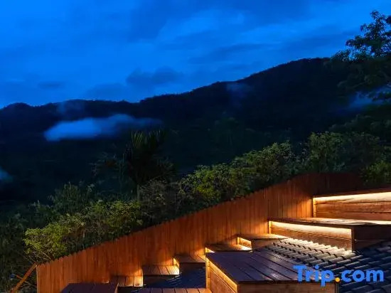 Muyin Pure Joy Mountain Retreat